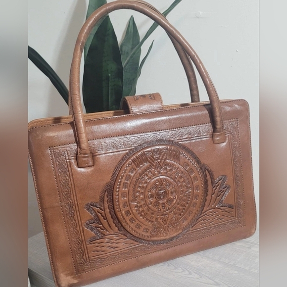 Vintage 70s Matador and Bull Elegant Brown Tooled Leather Bag Purse - Picture 2 of 8